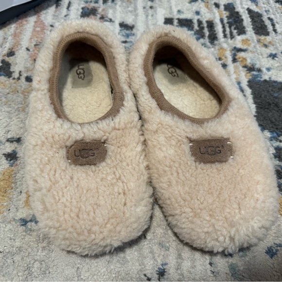 UGG Shoes Ugg Slippers Poshmark